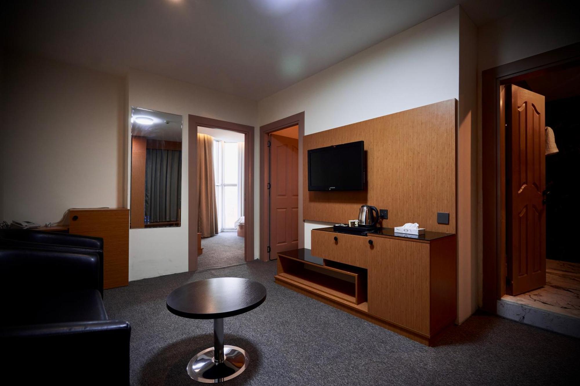 Myhotel Ербіль Екстер'єр фото